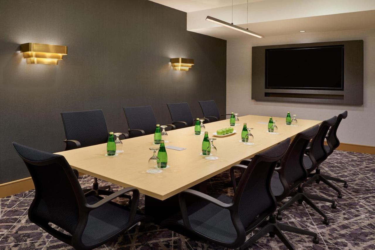 Sheraton Ottawa Hotel Екстериор снимка