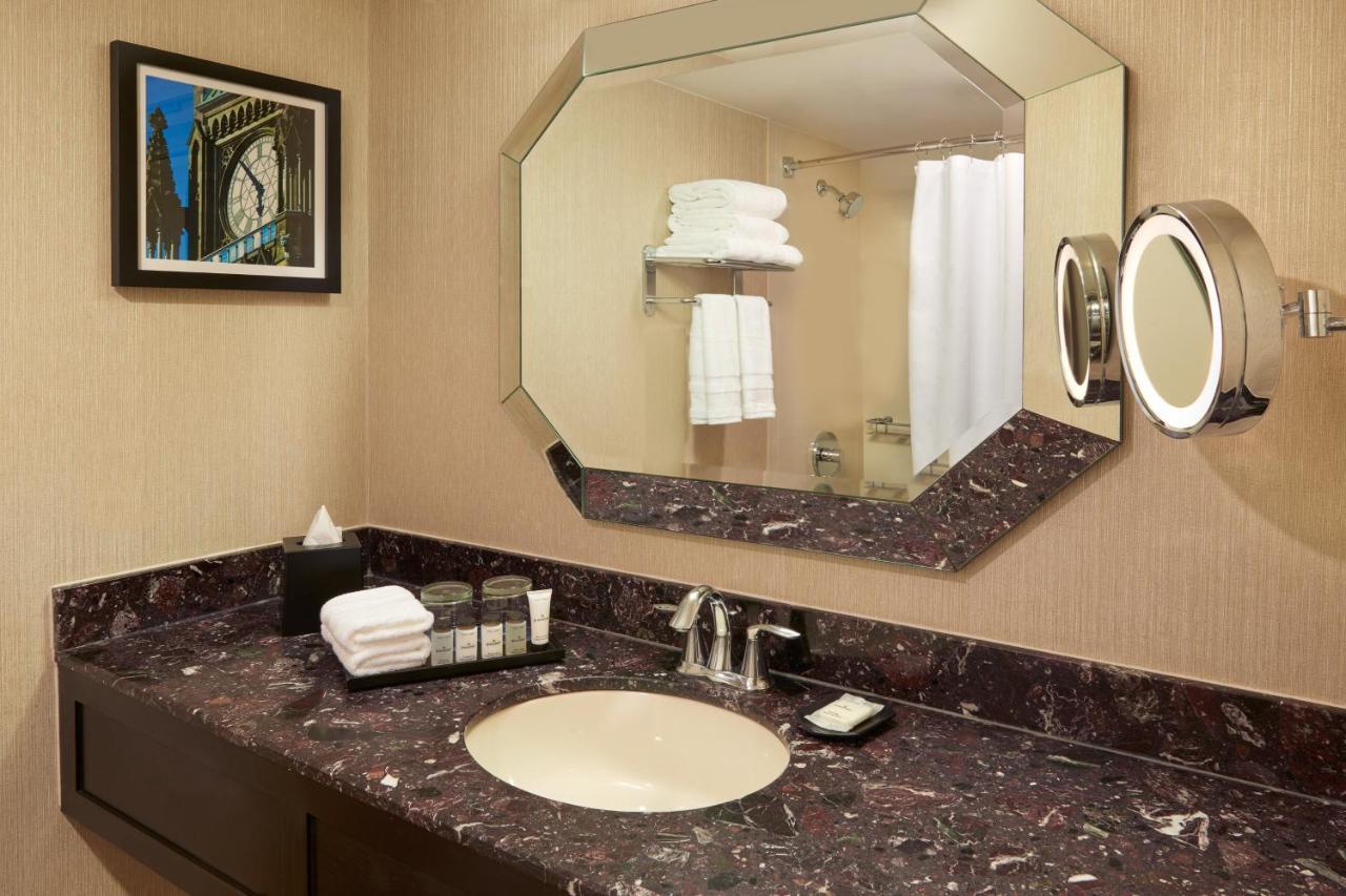 Sheraton Ottawa Hotel Екстериор снимка