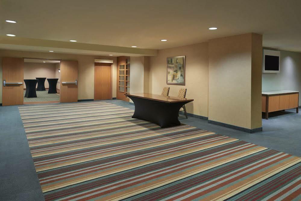 Sheraton Ottawa Hotel Екстериор снимка